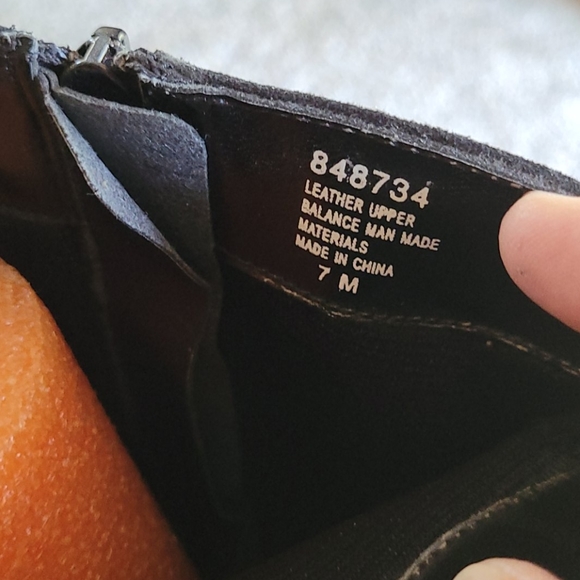 Boots - Picture 3 of 6